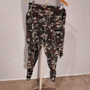 Women's Camouflage Cargo Trousers